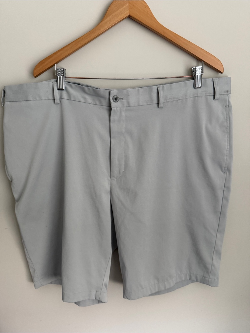 Slazenger golf Shorts size 42